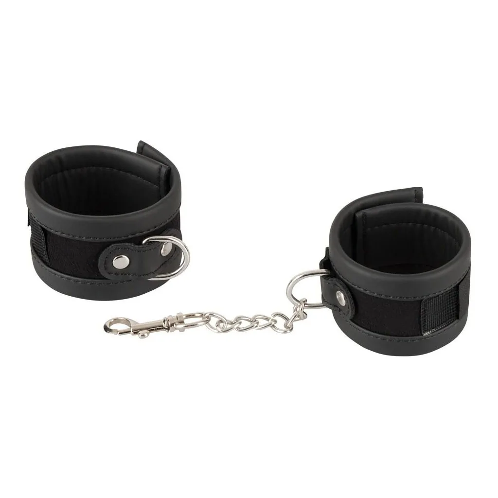 zwarte handboeien van vegan leer