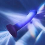Strap-On-Me - Glow-LED Dildo bestellen