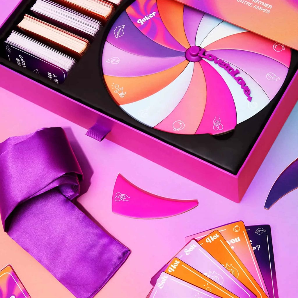 Love to Love - Spin Me Round spelen