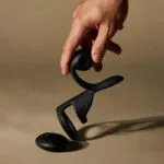 SVibe - Jovi Snail Koppel Cockring met Dubbele Stimulatie hand