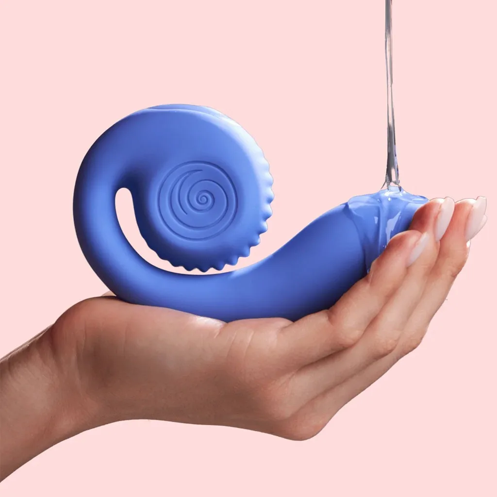 SVibe - Gizi Lite Snail Dual G-Spot Vibrator - Blauw hand