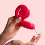 SVibe - Gizi Lite Snail Dual G-Spot Vibrator - Roze glijmiddel