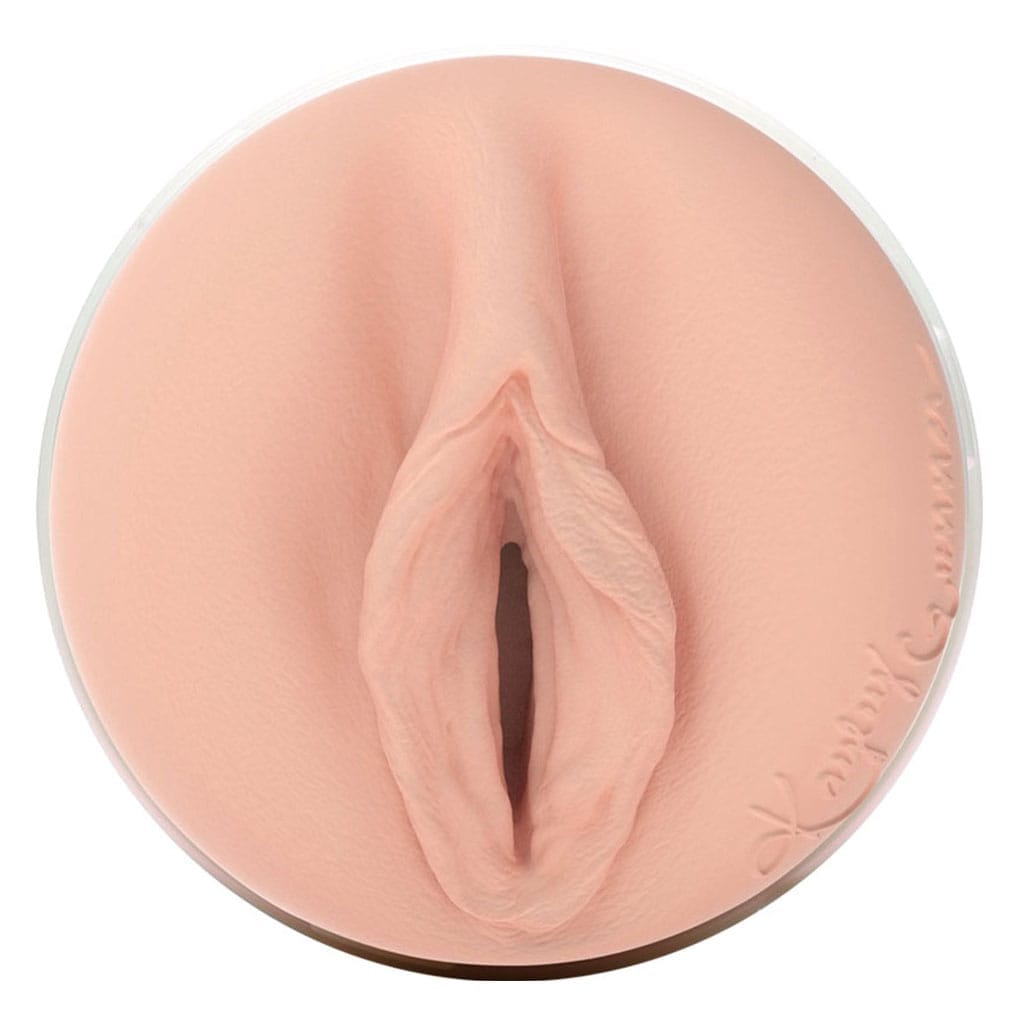 Fleshlight - Kayley Gunner vagina