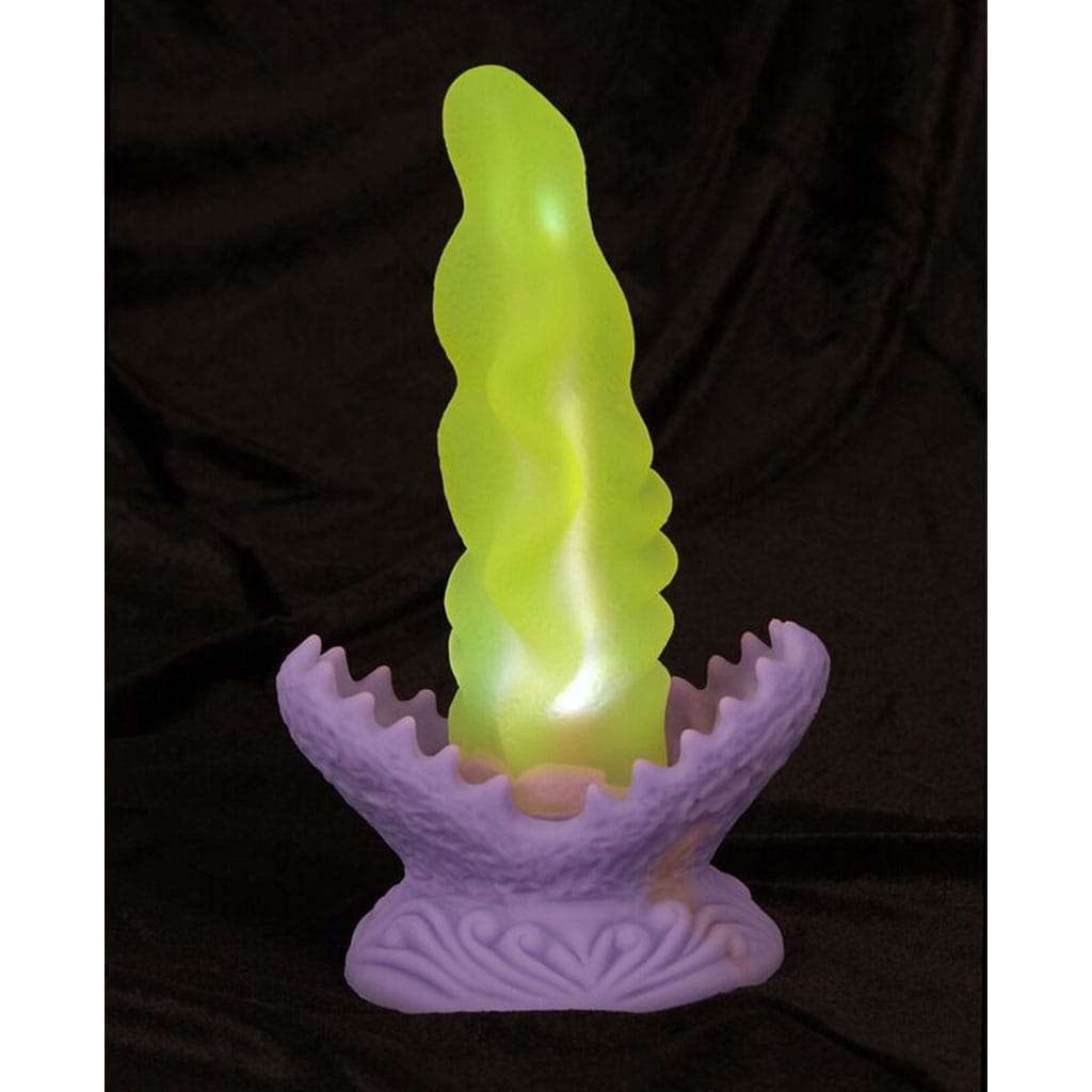 Beasty Cocks - Passion Plant Dildo met LED-verlichting glow in the dark