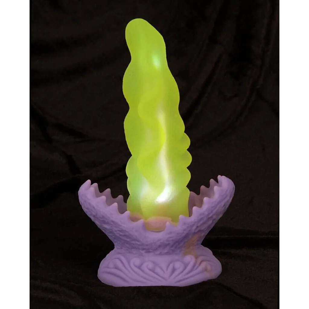 Beasty Cocks - Passion Plant Dildo met LED-verlichting glow in the dark