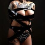 Taboom - Bondage Tape Zwart - 15 Meter gebruik