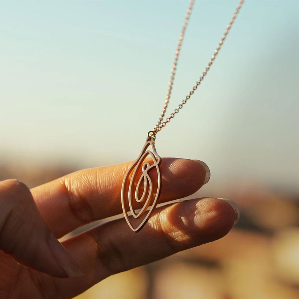 Biird - Vulva Ketting details