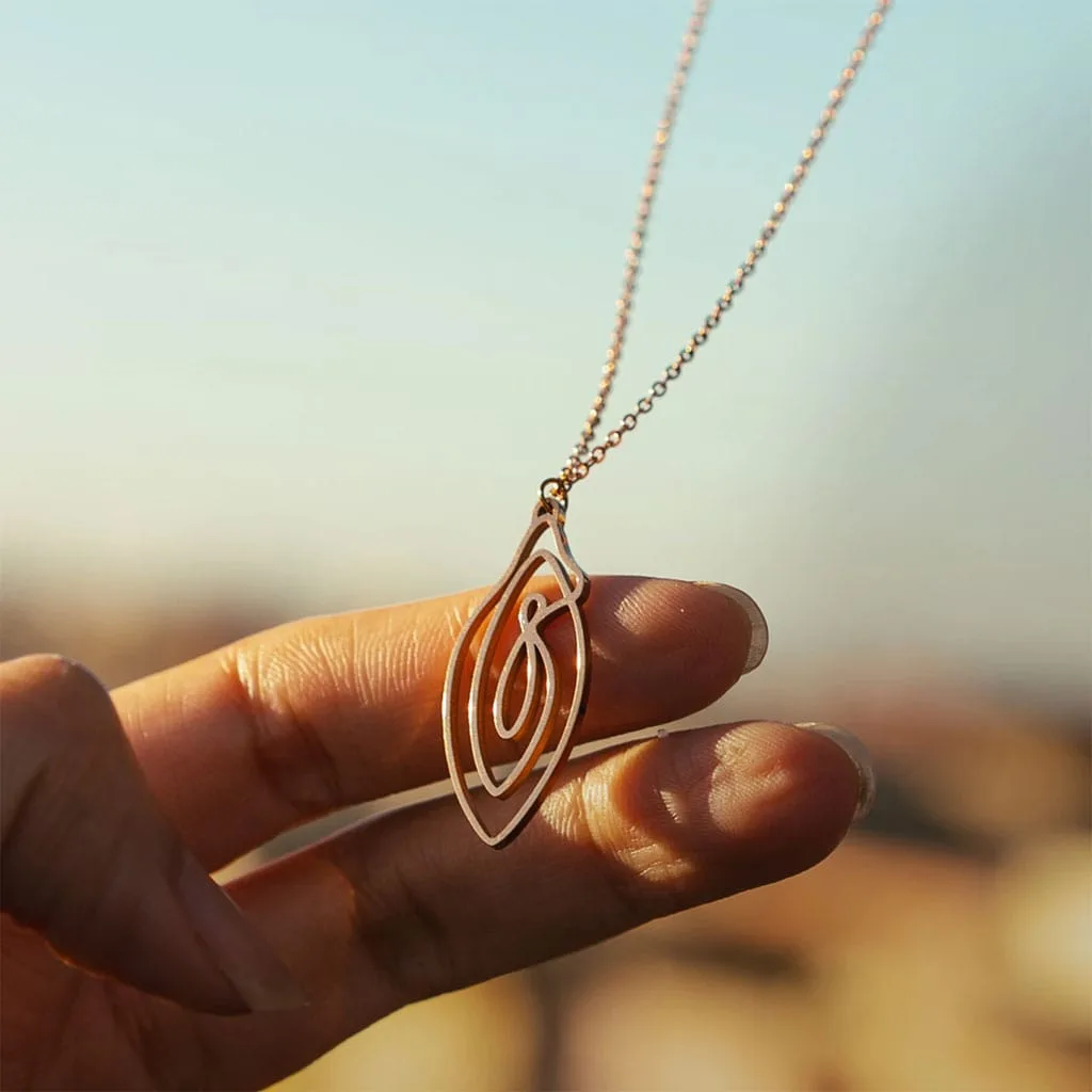 Biird - Vulva Ketting details